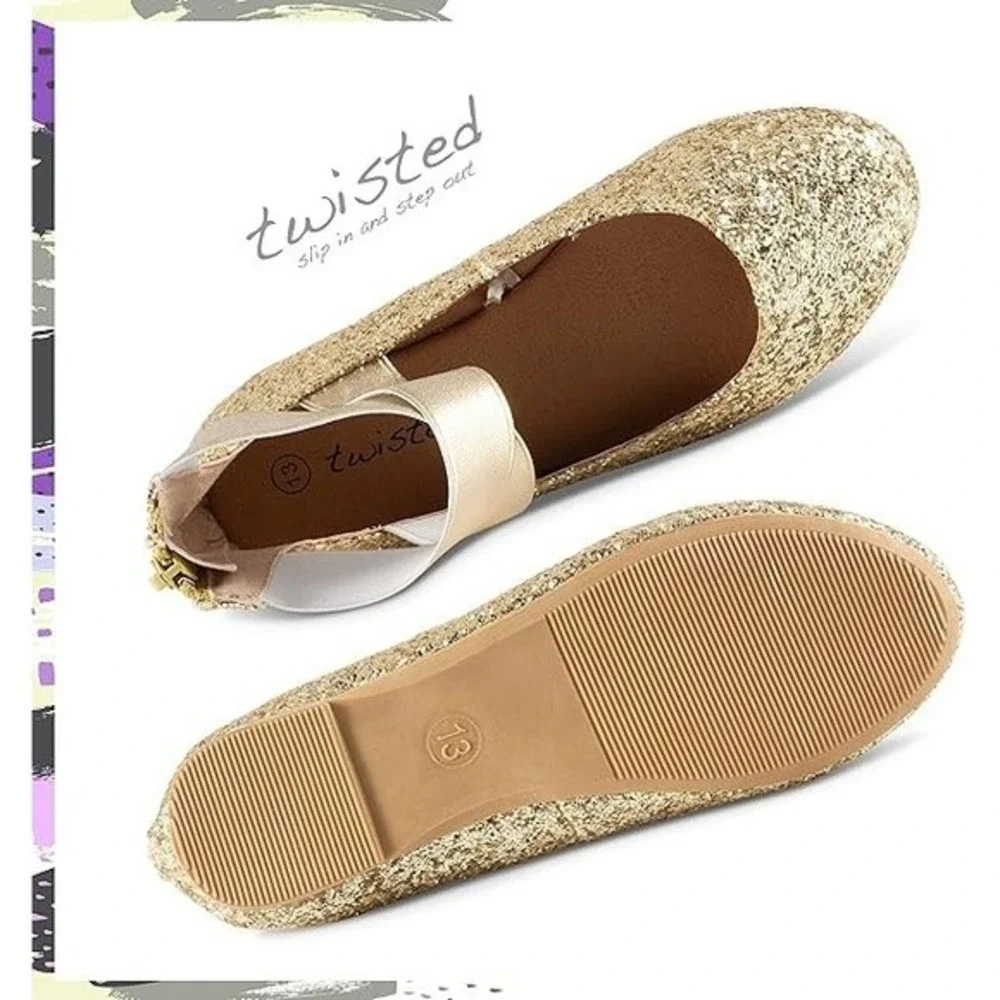 Big Girl Ballet Flats by Twisted Cherie Gold Size 4‎ New With Tags